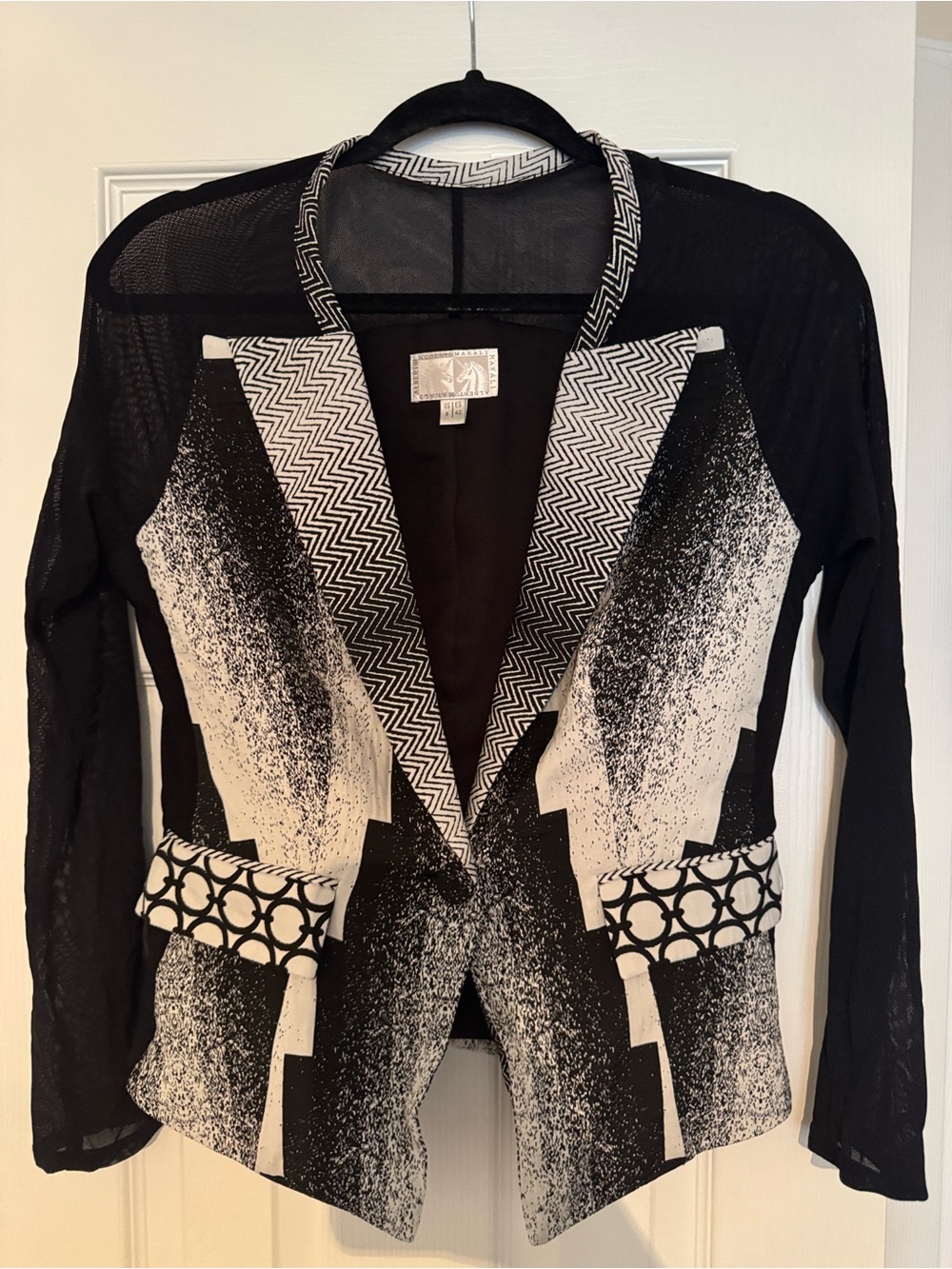 Alberto Makali Black & White Printed Blazer